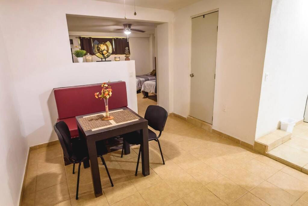 Departamento Comodo Centrico Tv Ac Wifi Cocina Parking, Letra C Ciudad Valles Eksteriør bilde